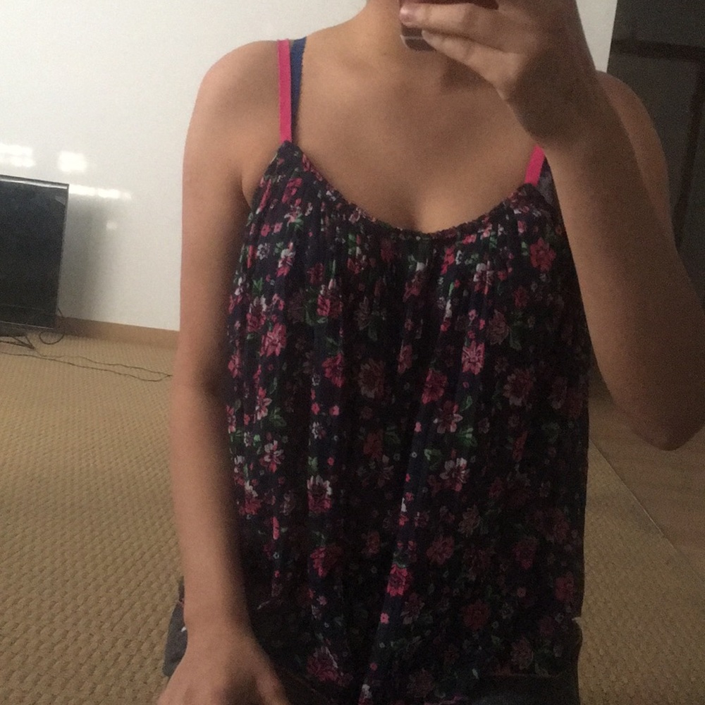 Floral top